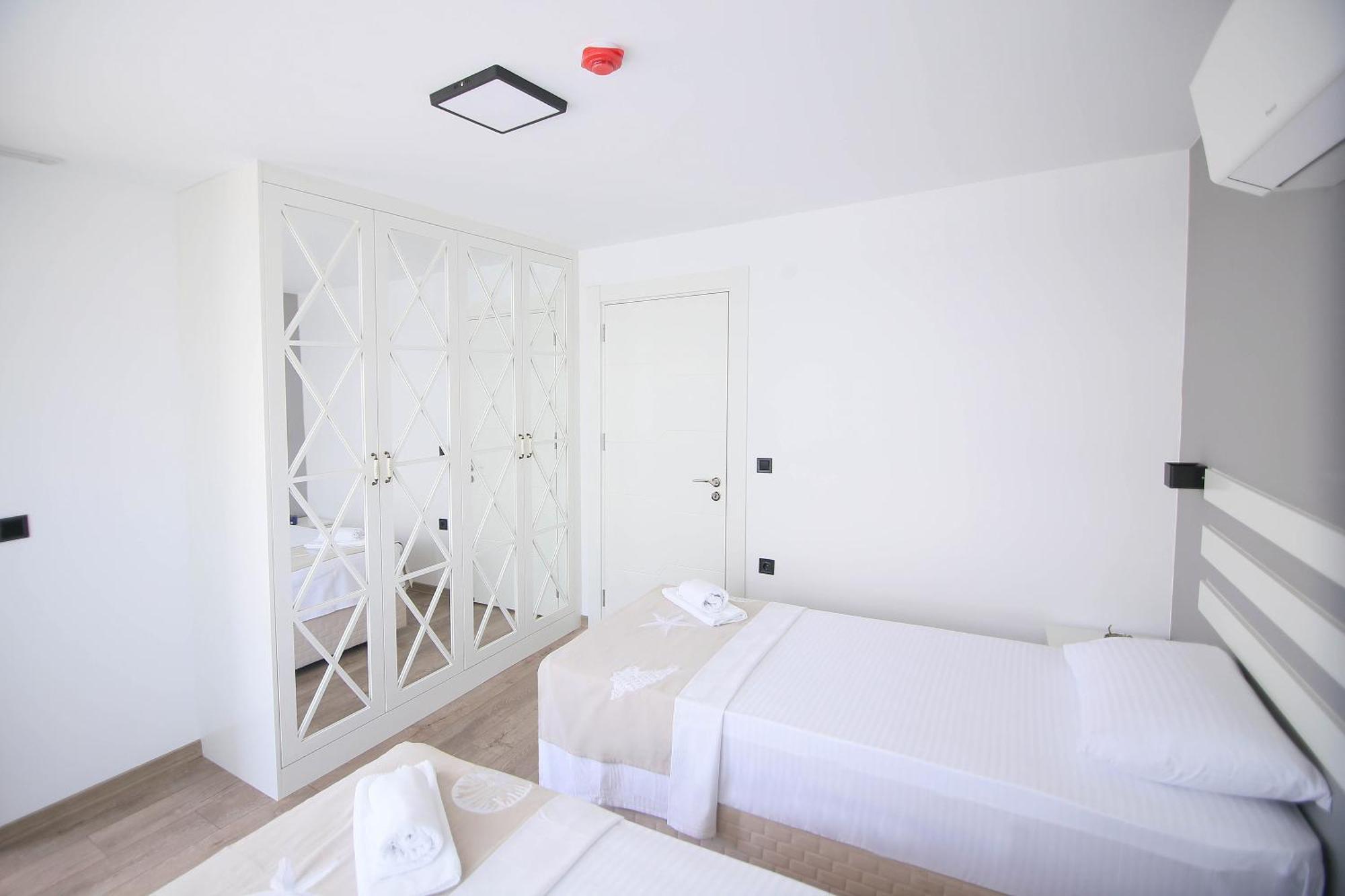 Krem Marin Otel Çeşme المظهر الخارجي الصورة